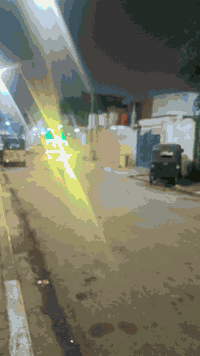 السلام عليكم تكتك محرك TVS محور محرك نضيف جداا التكتك بياجو بس محركها TVS محورة كلشي شغال دكة سلف نضيف خياسات مابيها بس كدام شويه خساسات واجسدها نضيف جداا اوراق كاملة هورن سلف انارة جميلة مسجل بيها هواي اشيا مرتبة محافظ عليها انه سعرها قفل 1700مليون وا700الف رجاهن ماردن بل فيس شراي اتصل عليه *********** واتساب او شريحة
