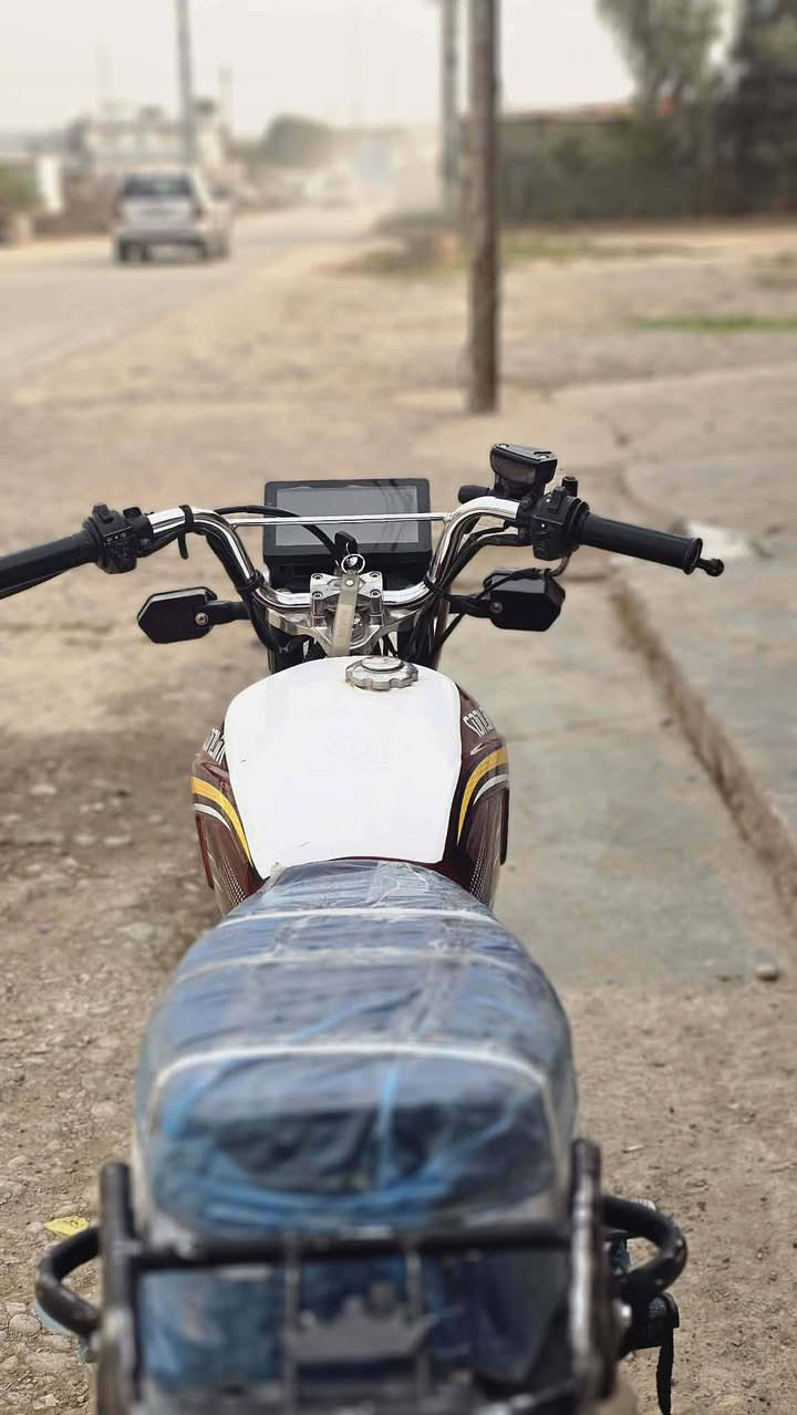 دراجه سيفان موديل 25  مراوس بدايون انطي فرق قليل عادي العده يجي خاص


**إذا كنت صاحب هذا الإعلان وتريد حذفه لأي سبب، رجاءا أرسل رسالة إلى الدعم الفني**