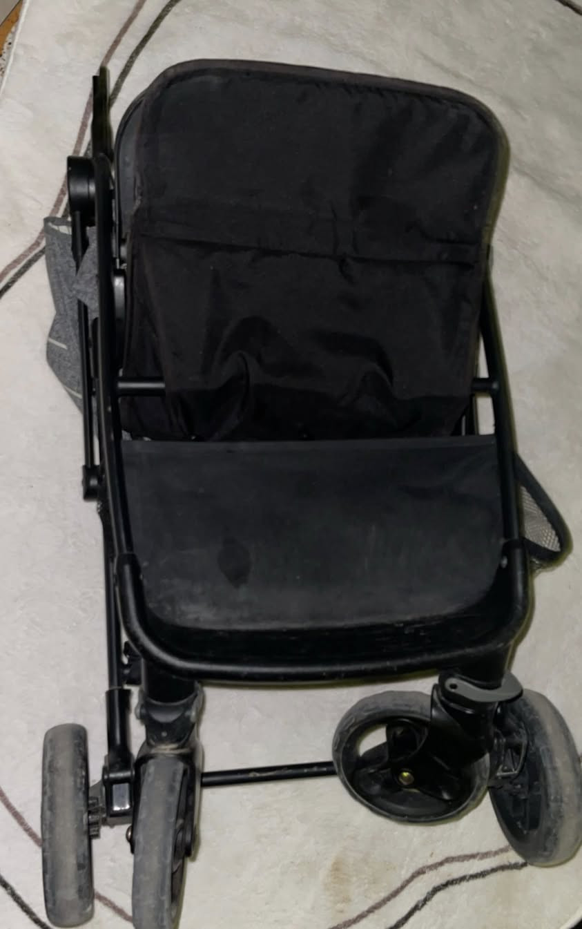 ‏سلام عليكم عربانة كويتي باله والسعر يكون 75


**إذا كنت صاحب هذا الإعلان وتريد حذفه لأي سبب، رجاءا أرسل رسالة إلى الدعم الفني**