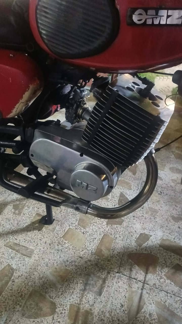 mz 81 للبيع كلشي ما ناقصه سايس 3 شرط كلشي ما عايزه سعره 850 
*********** واتساب فقطط ! او تعال خاص ارد
