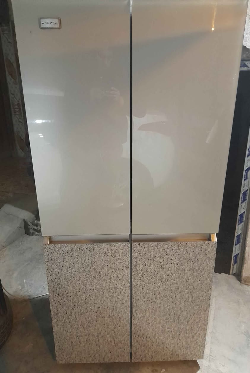 ثلاجه ٤ ابواب تجميد وتبريد السعر ب٣٥٠ الف 
غساله كرافت ١٥ كيلو السعر ٢٥٠ الف 
العنوان القبله *********** البصرة, العراق
