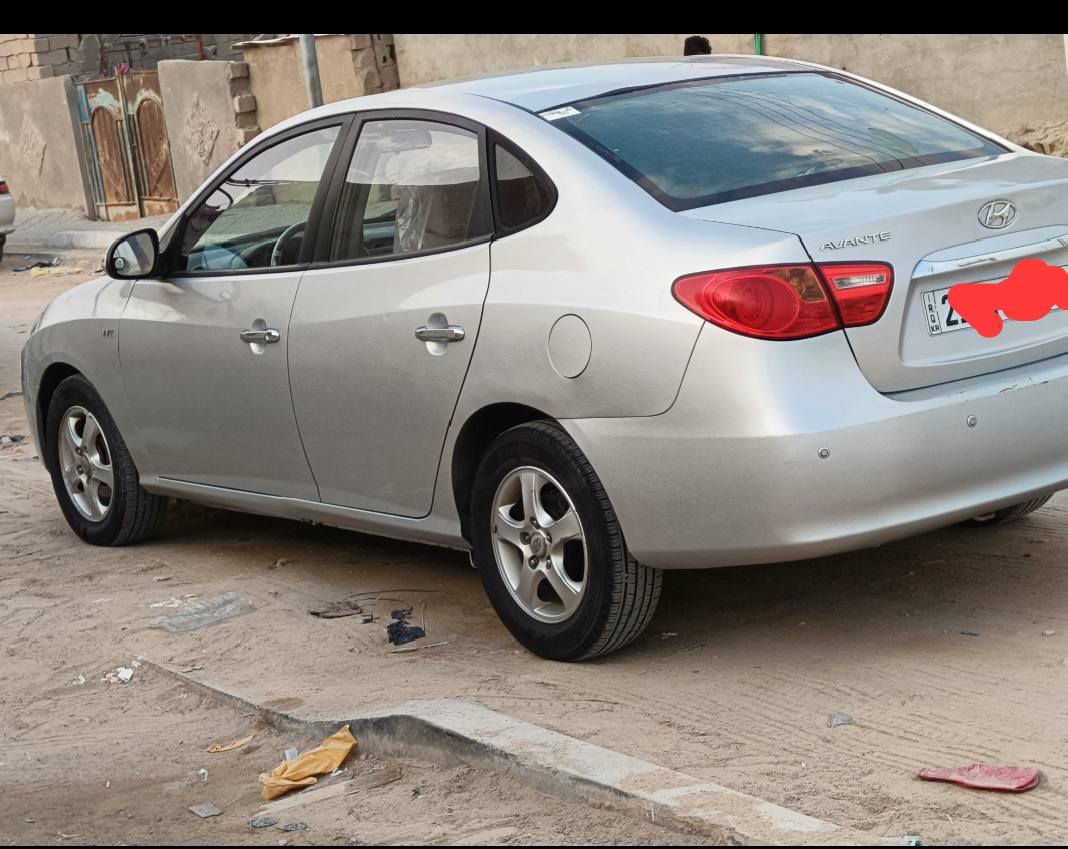 السلام عليكم النترا خليجي 2010 طك كارتون توه كملت كير مكينه تبريد تدفئه تدفئه بل كشنات جدبده السياره ادوات متوم رقم نكليزي شمالي شغل درجه اوله كصه جنطه شغل باجات مضبوط تجي وتشوف بعينك تخبل السياره مكانه بل بصره السعر 47وبيه مجال قليل حق الجيه ***********
