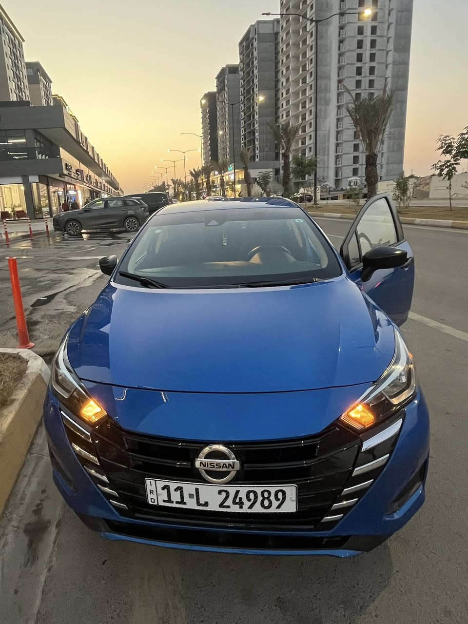 نيسان فيرسا 
موديل 2024
الفئة S
عداد المسافة 27000 
المحرك 1600 دبل نوزل 
الكير 8سرعات 
تحكم ستيرن جهتين
كروز سرعة
شاشة كار بلي +كامره 
رادار امامي وخلفي 
توقف ذاتي امامي وخلفي 
حساسات خلفية 
تنبيه الخروج عن المسار 
تدفئة ستيرن 
شاشة اعطال 
حساسات ضغط الهواء 
الضرر بنيد +جاملغ مصلح عل بارد بدون اي ضرر في الشواصي والداخل نهائياً 
السعر 135 للاستفسار ***********
مكاني بغداد حي الجهاد
