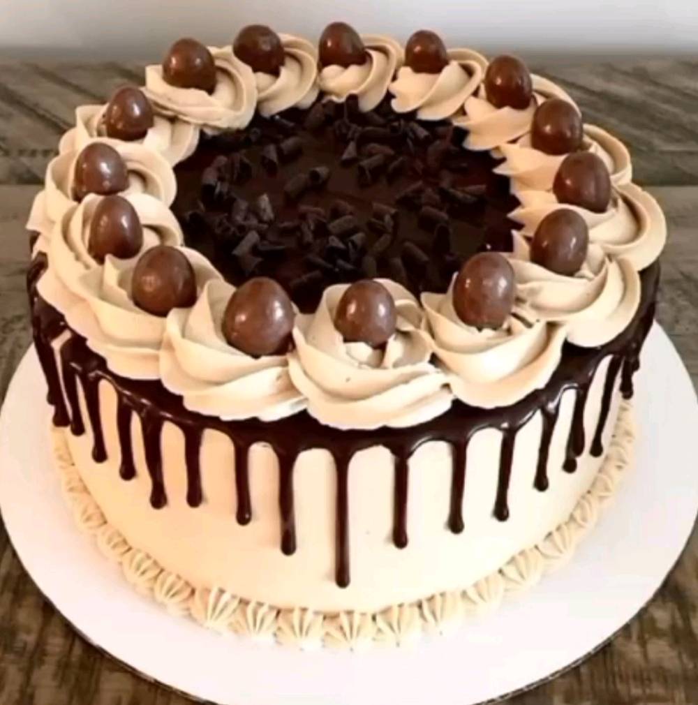  متوفر كيك ب جميع الاحجام
بغداد بلديات يوجد توصيل
الاسعار تبدأ من 10 فما فوق
للحجز ***********