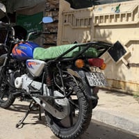 بوكسر موديل 23 نازله 24 مرقم لوحه وسنويه باسمي تحويل ثاني يوم ( مكفوله...