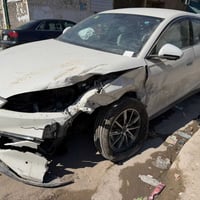 اخوتي لحد يكسر بحلال العالم   الله يجفيكم الشر اليوم صار حادث بسيارة ب...