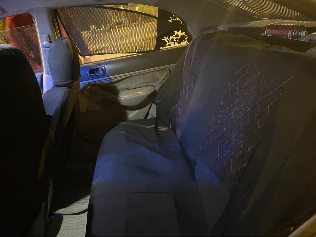 هوندا سيفيك 2005
كير اوتماتيك 
السياره جاهزه من كلشي 
مصبوغه عام السياره 
رقم بغداد دولي 
ناقصها ترتيبات قليله 
كير محرك خير من الله كفاله
السعر 40 وبيها مجال حك الجيه 
للاستفسار 
(0781)5045568 كربلاء, العراق


**إذا كنت صاحب هذا الإعلان وتريد حذفه لأي سبب، رجاءا أرسل رسالة إلى الدعم الفني**