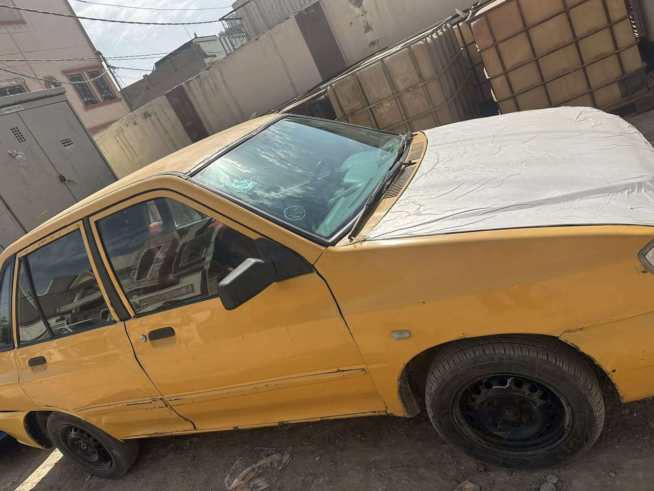 سايبه مديل 13 خير من الله المحرك والگير سنويه لل 28 مصرفه السيارة مداور ثاني يوم رقم قادسيه معليك بالصور بالحقيقه احله من هيج يحتاج اله شويه ترتيب السعر 28بيها مجال شويه مكاني سماوه (رقمي ***********)
