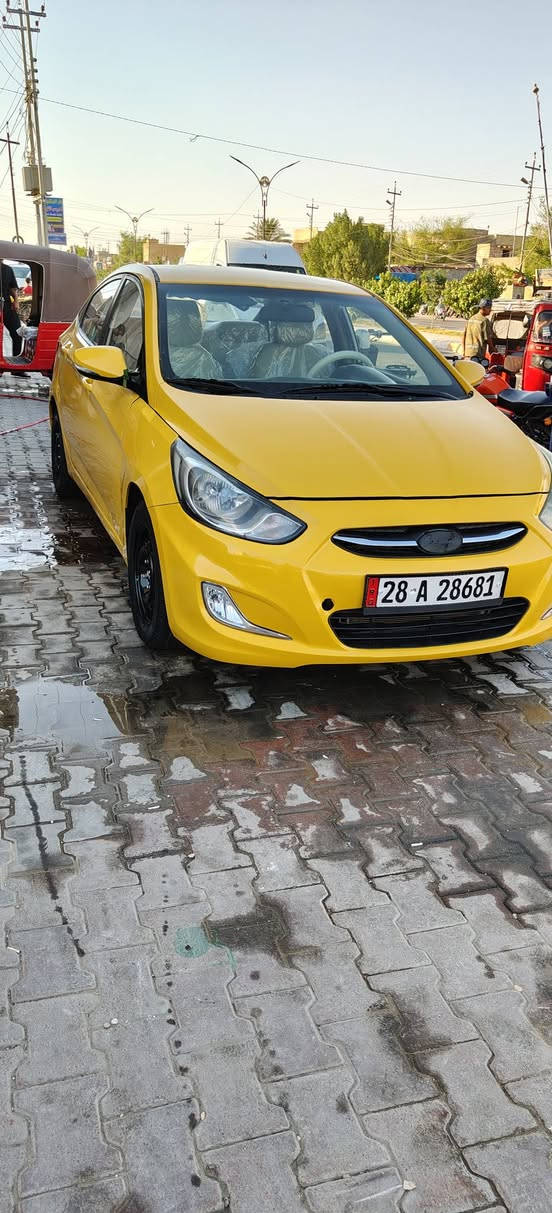 سلام عليكم سياره اكسنت موديل 2013بيها.بنيد امبدل وجاملغ جاهزه تبريد وتخم تاير وصبغ جديد وحداديه نص ونص مكينه جاهزه السعر 75قفل للستفسار ***********
