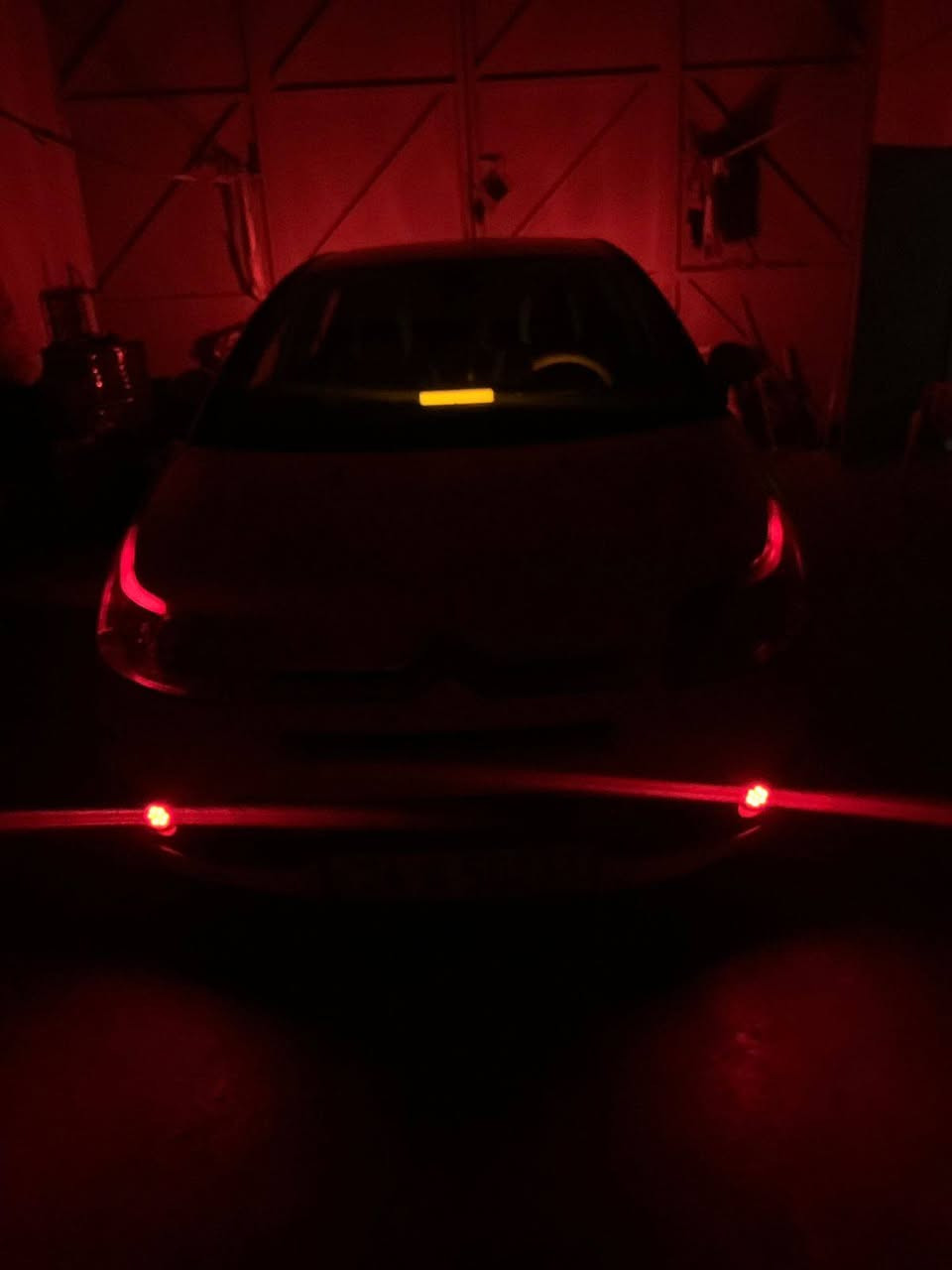 سيتروين C4  موديل 2007  گئر عادي  دوو جام كاره باي  تحديد سرعه بو فروتنئ  گئرو محرك ب شه رت  سياره تبريد سارو گه رم  ئيك قطعه تعديل بارد   تحويل و قولپين و برين ب شه رت  ره قه م و سه نه وي جديد هه تا 2029 سعر55$ و مجال رقم واتس اب *********** دهوك, العراق
