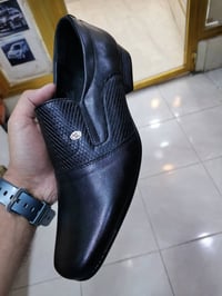احذية شباب • بصرة عشار • حنا الشيخ