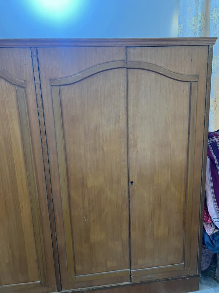 كنتور للبيع السعر250وبي مجال للاستفسار الاتصال على الرقم***********
