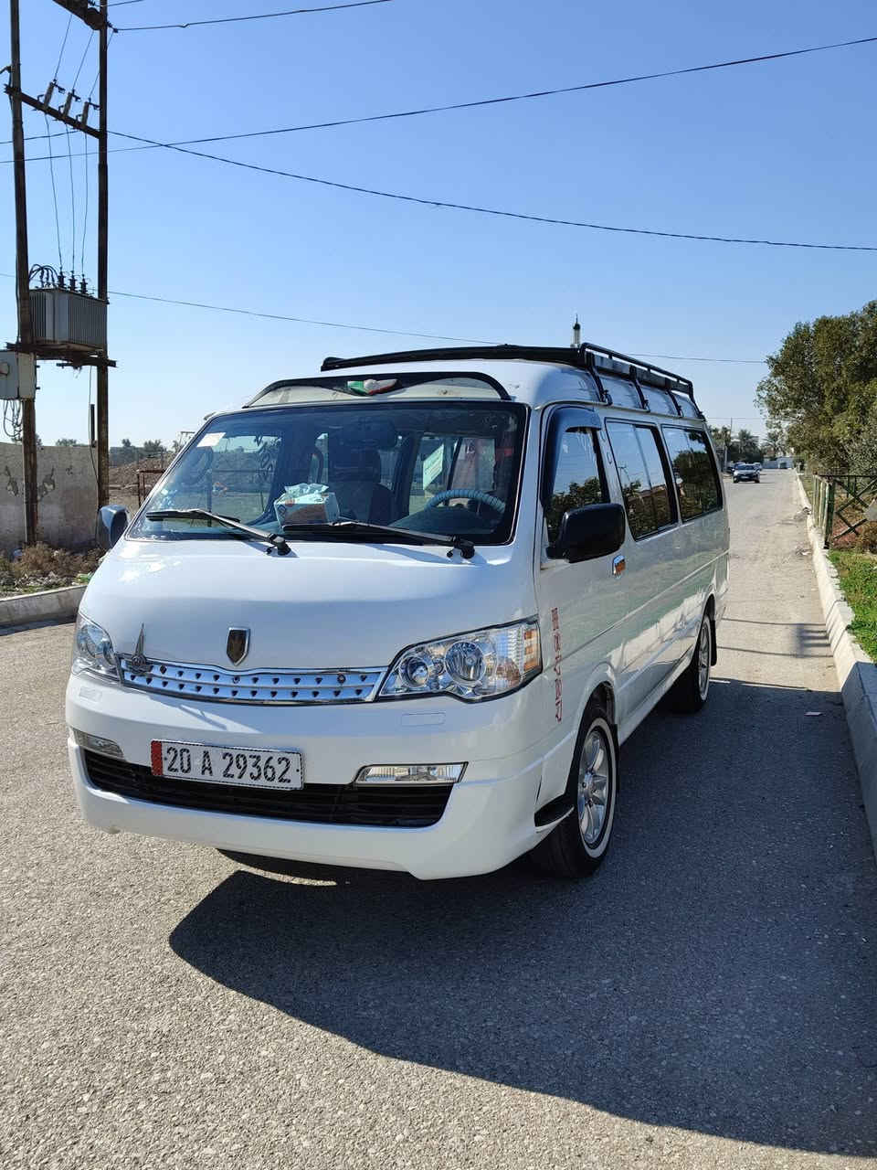 سلام عليكم 
جنبي H1 للبيع موديل 2014
رقم جديد ديالى انكليزي سنوية 2030
مصفرة هيئة وضريبة
كير محرك ياباني اكسل جديد
دوشمة جديدة
بيها مكانات بارد
بجم مصبوغ اثر طخة بسيطة
بيها صبغ بلحجل بدون اي خياس
شواصي كفالة صدر جديد
تخم تاير جديد
سيارة بأسمي تحويل ثاني يوم
للتواصل على الرقم المكان ديالى
***********
مكلف بلنشر
