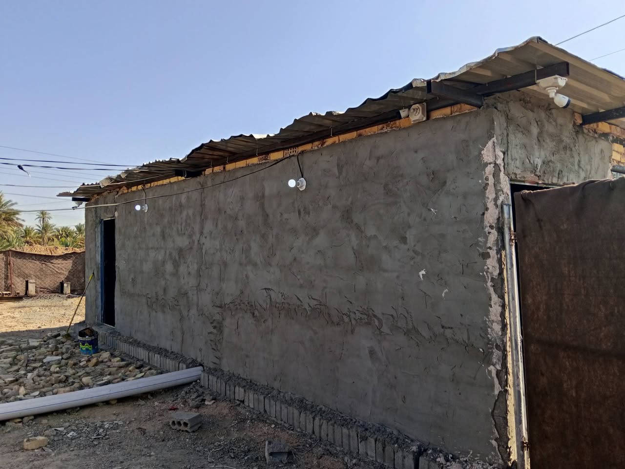 موقع للبيع بابل القاسم حمله 500 و قابل للزياده بناء جديد لوحه جديده ATS حصة كاز 125 كيفي مكاين سكانيا 112 توليد ستامفورد 250 و شتاير 12 ولف توليد انجه 250 توليدات جدد بلاديات ***********
