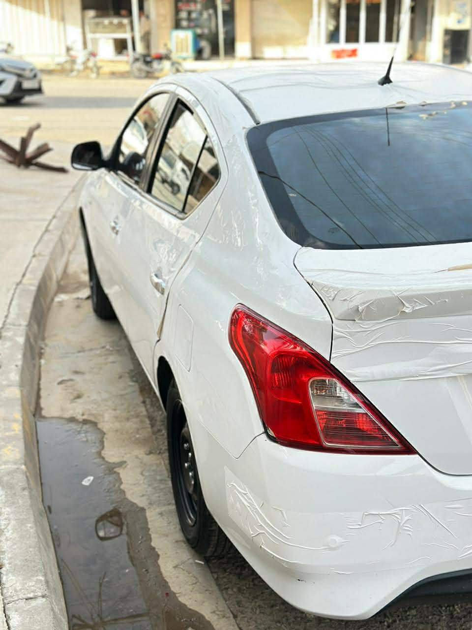 سلام عليكم
للبيع نيسان سني ٢٠٢٢ هندي
كير محرك تبريد تدفئة بشرط
كهربائي كله بشرط
صدر خلفي و امامي بشرط
شاشة ايباد و كاميرة
سيارة ماشي ٨٥ الف حقيقي
سيارة بدون ضربة و صبغ
بس بي مكانين صغير بارد فقط
سيارة حالوب بي يبين حالوب
مكاني كركوك شوراو
***********
*********** كركوك, العراق
