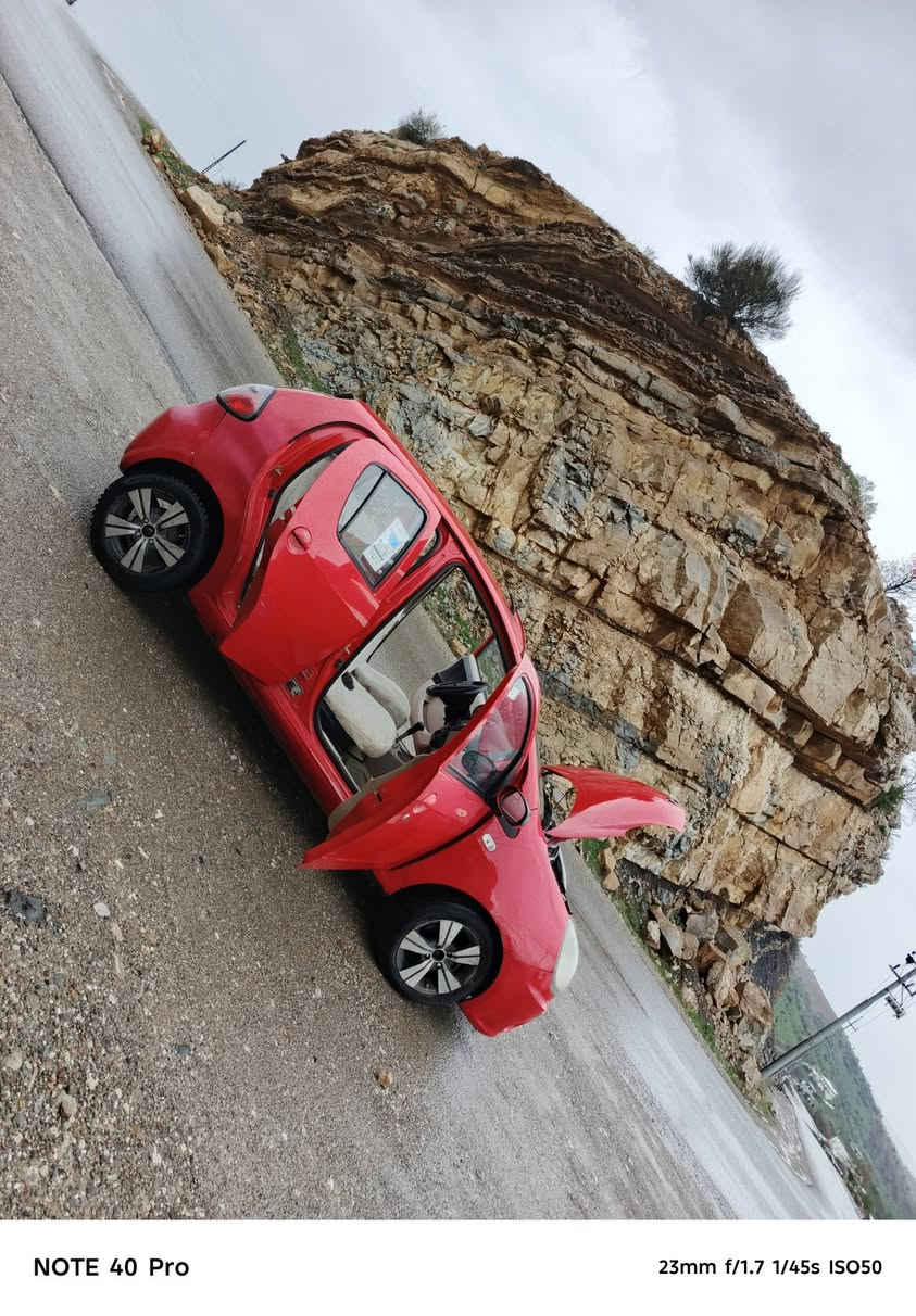 جیلی پاندا مۆدێل ۲۰۱۳ ئۆتۆماتیک
بێ دەعم بێ لێدراو تەنها کاڵبونەوەیەکی کەمی هەیە 
سەیارەیەکی بێ مەسرەف ماڵی دۆست زۆر کەم بەنزین ئەخوات گێڕو مەکینە کۆرۆلا ئاوێنە ئیشارەت ئاوێنە کارەبا چوار تایەو ویلی لۆکی لەسەرە کامل کارەبای بەشەرت 
ڕەقم جنوب بەشەرتی ئەوەلیات  بەڵام تەحویل ناکرێت .
نرخی 35 گەڵاو مەجال ***********
