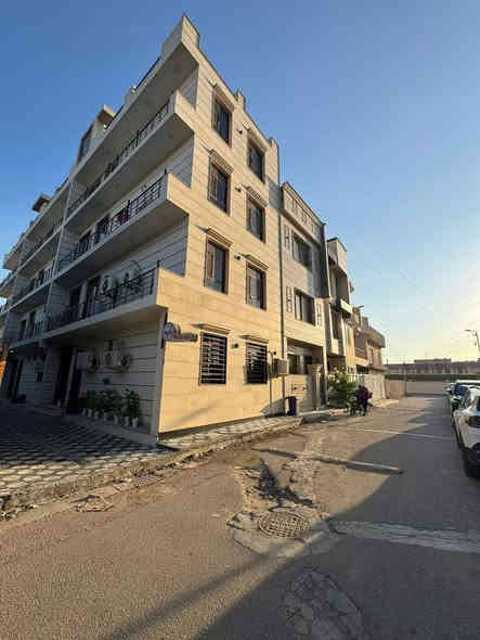 للبيع بنايه 60 متر 4 طوابق في زيونه محله 712 تحتوي على 4 شقق مؤجرة بالكامل  واردها 3 مليون/للاستفسار:
***********
***********
