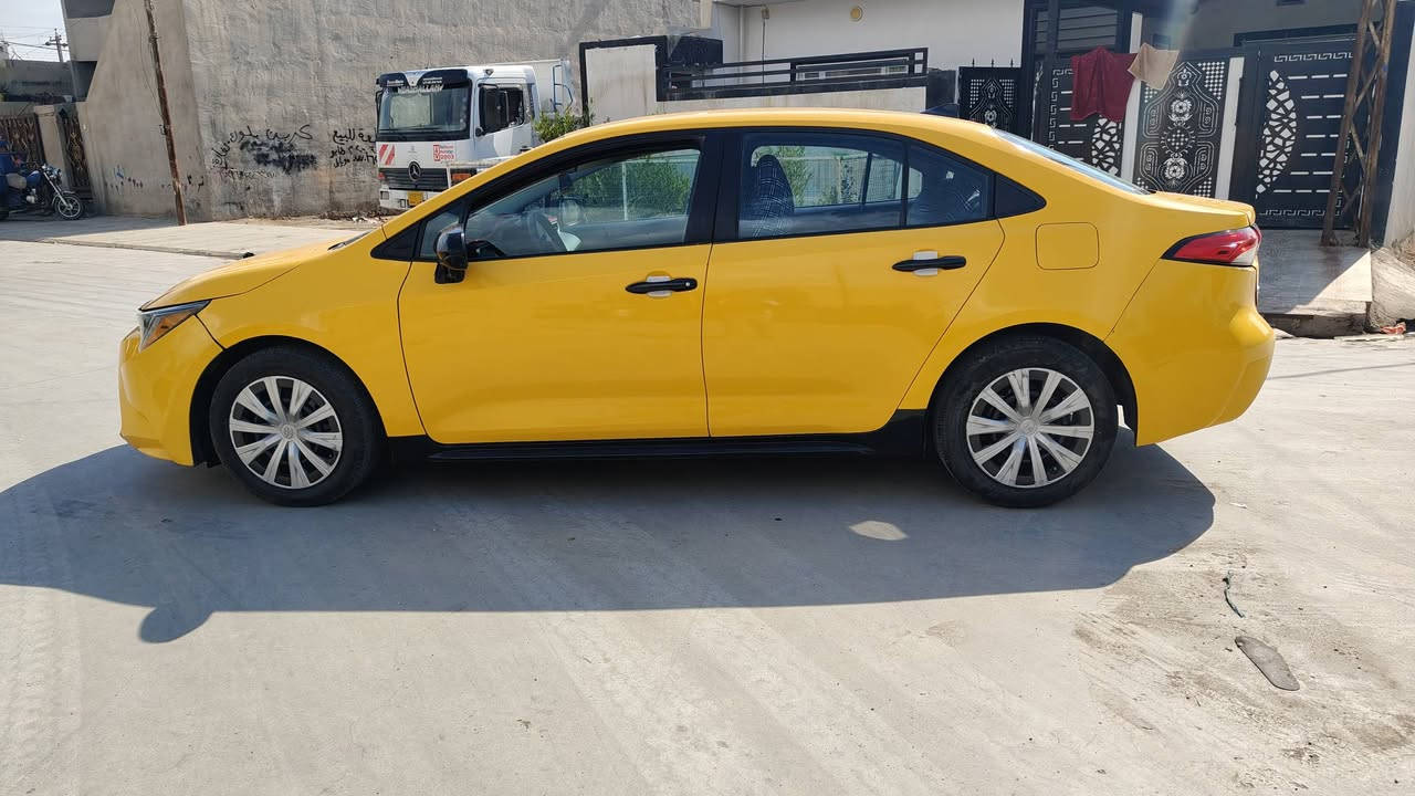 كورلا موديل 2022مشروع وطني هزه جديده شرط تحويل وقرامات بي منضومت غاز ماشي 30ميل زيرو الضرر 3قطع امامي وشاصي بي معجون طرف السايق بس قبق صندوق وباب السايق مبدل بدون دواخل بيع سريع السعر 125 العنوان كركوك حي النصر *********** بدون مراوس بيع فقط اعتذر عن الجميع
