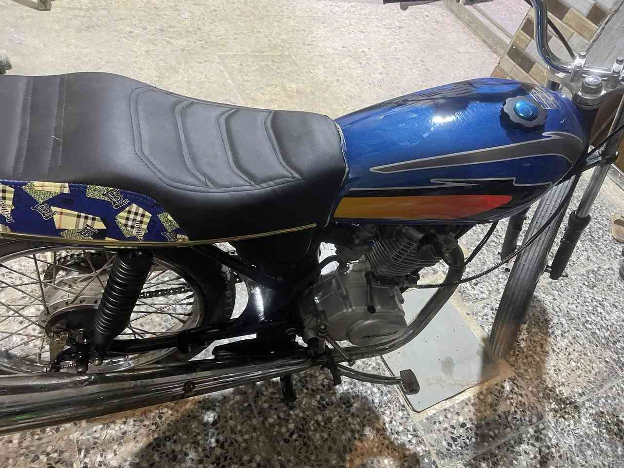 دراجه انتنس جديده تعمير ادوات السعر المطلوب 400بيهه مجال قليل الدراجه لا تنقيص لا تبخير كلشي مابيهه دراجه ناعمه 
العنوان البصره المطيحه @


**إذا كنت صاحب هذا الإعلان وتريد حذفه لأي سبب، رجاءا أرسل رسالة إلى الدعم الفني**