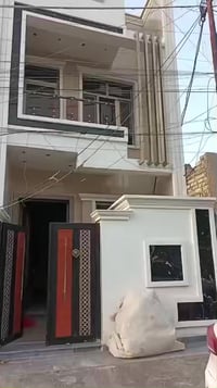 دار للبيع المساحه 92م واجهة4 3طوابق مكان البيت بغداد جديده النعيريه لل...