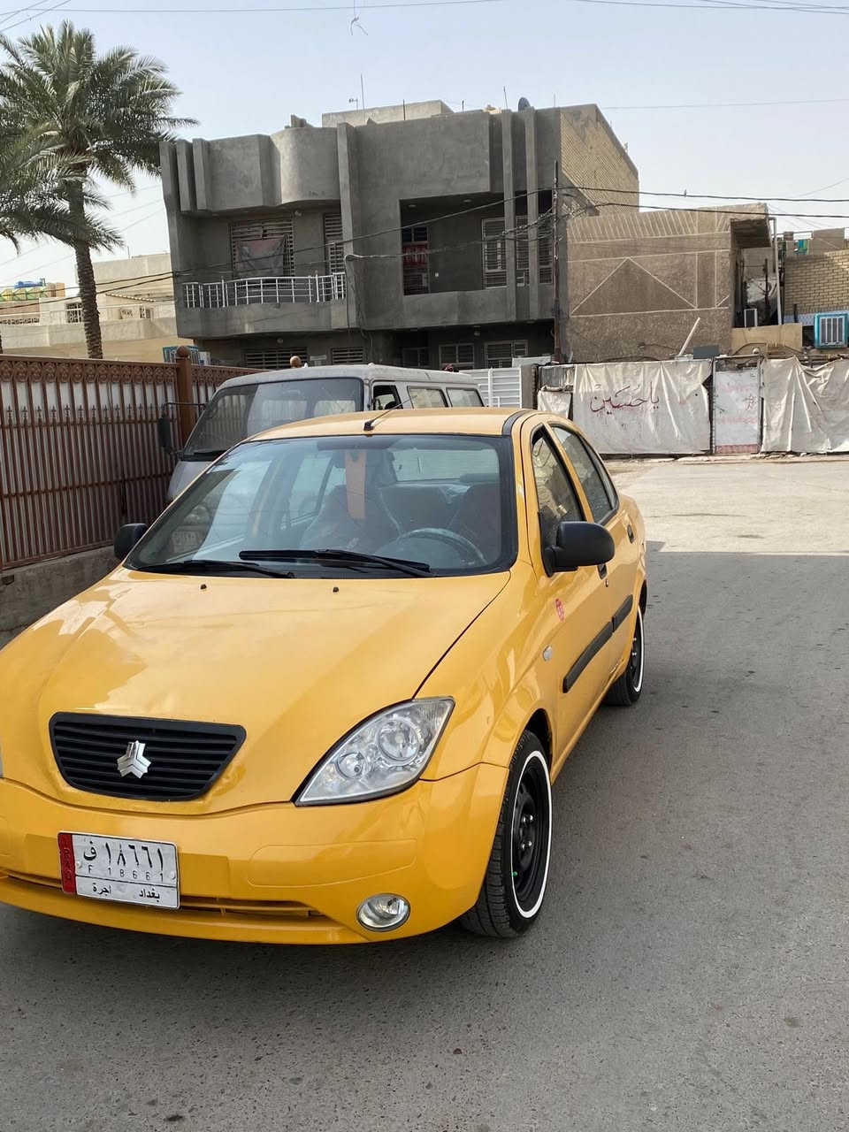 طيبه٢٠١٥ سياره كلش حلوه وسعرها ٣٥ اوبيها مجال بيها جاملغ خلفي ***********
