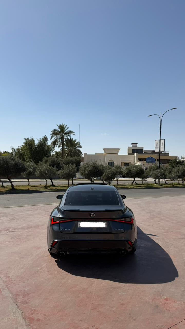 سلام عليكم
لكزس is300 2021
ماشية ٥٤ الف كيلو
حادث خلفي صندوك
صبغ صندوك وشي بسيط من الجاملغ بدوون ايرباك بچم كبس
رقم بغداد ومكانهة بغداد
تفاصيل اكثر : ***********
