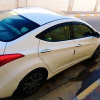 النترا • ٢٠١٢ • الرمادي