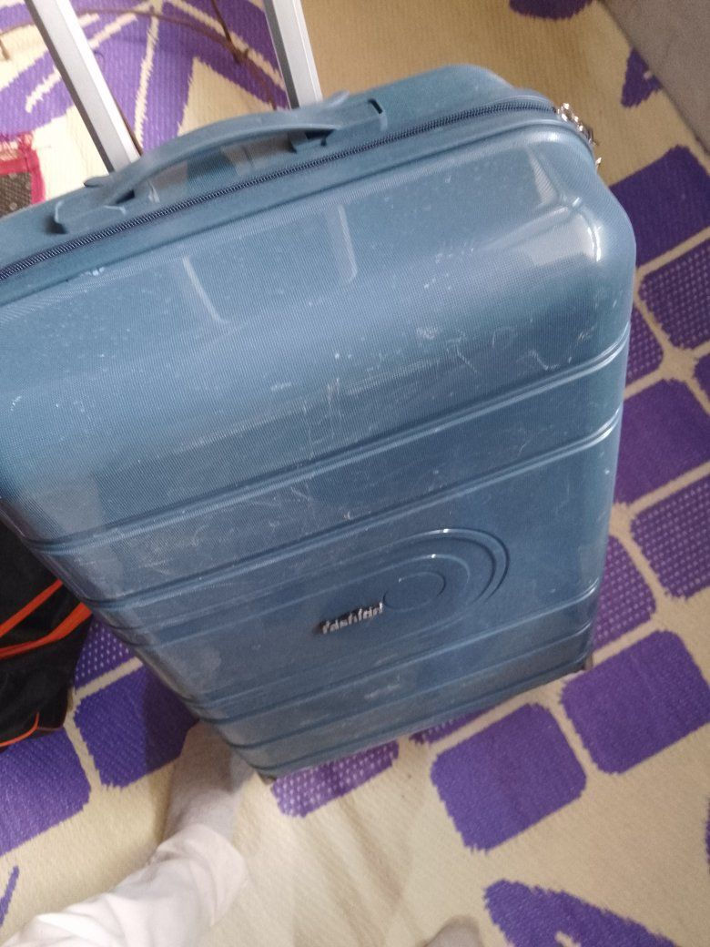 جنط للبيع قيم واخذ بما يرضي الله


**إذا كنت صاحب هذا الإعلان وتريد حذفه لأي سبب، رجاءا أرسل رسالة إلى الدعم الفني**