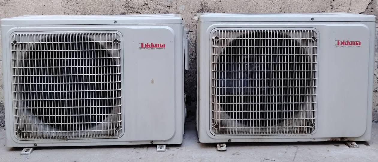 سلام عليكم عندي سبالت 1طن عدد 2نوعيه تكمه شغالات وع الفحص وبيهن ضمان السعر350العنوان بغداد ***********
