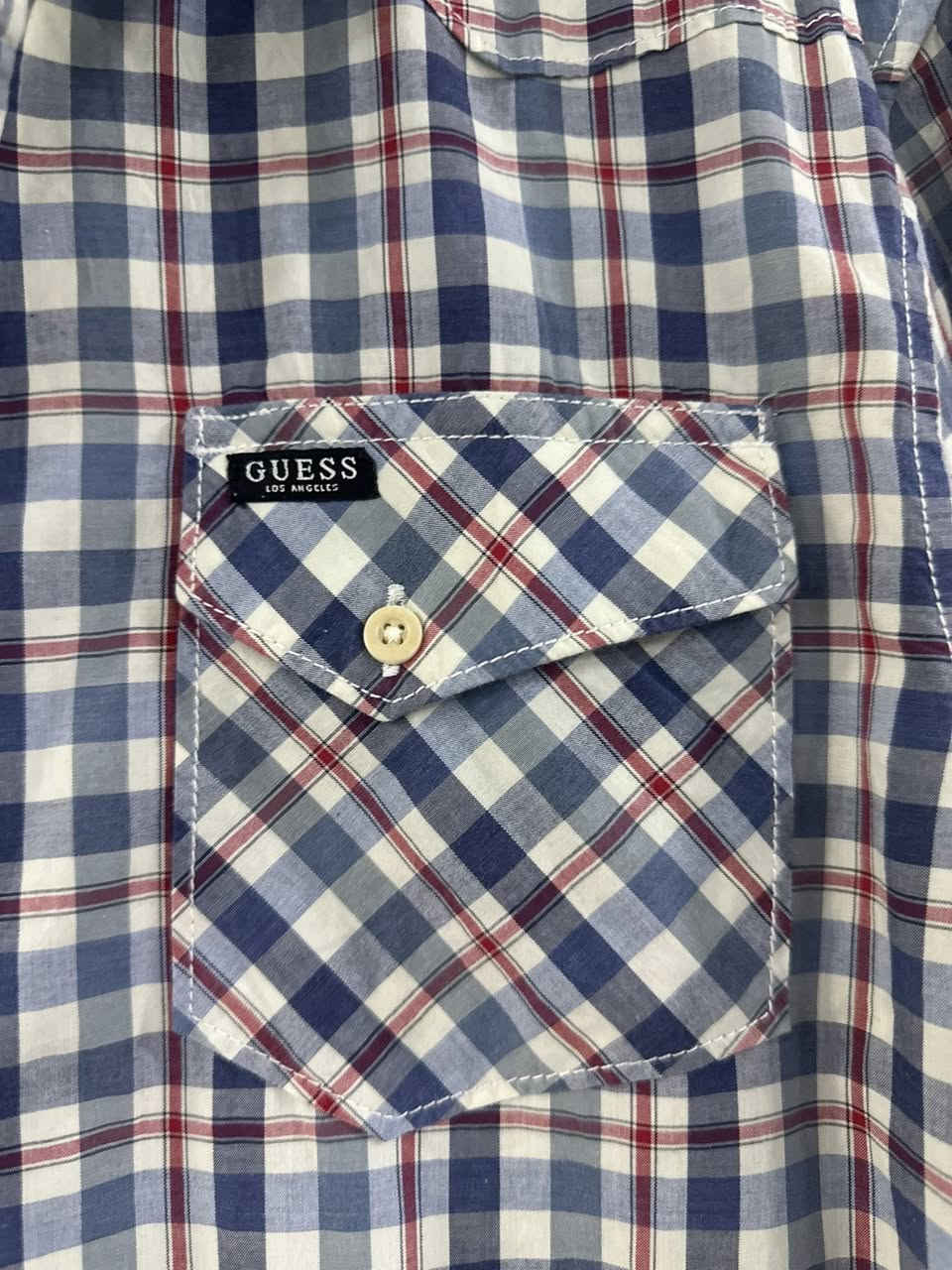 قطعة تحفة من ماركة Guess
القياس m 
السعر ١٠


**إذا كنت صاحب هذا الإعلان وتريد حذفه لأي سبب، رجاءا أرسل رسالة إلى الدعم الفني**