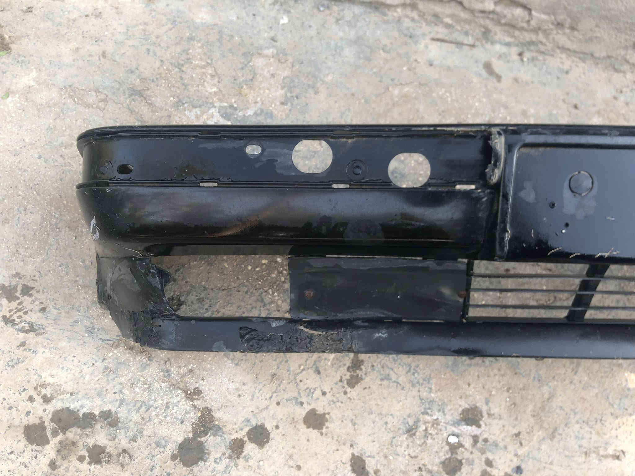 دعامية 500 بلاديه اصلية بيهة فقط كسر و مصلح بالصوب الايمن كاملة هية و الترايش و قاعدة الرقم ب 100 الف و بيها مجال العنوان كربلاء ***********
