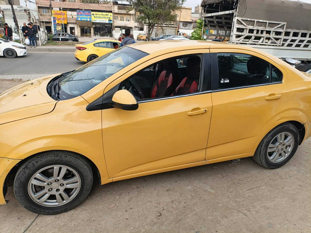 سياره شوفر امريكا سونك موديل 2013 بغداد الكرخ السعر ٥٠بيها مجال ***********
