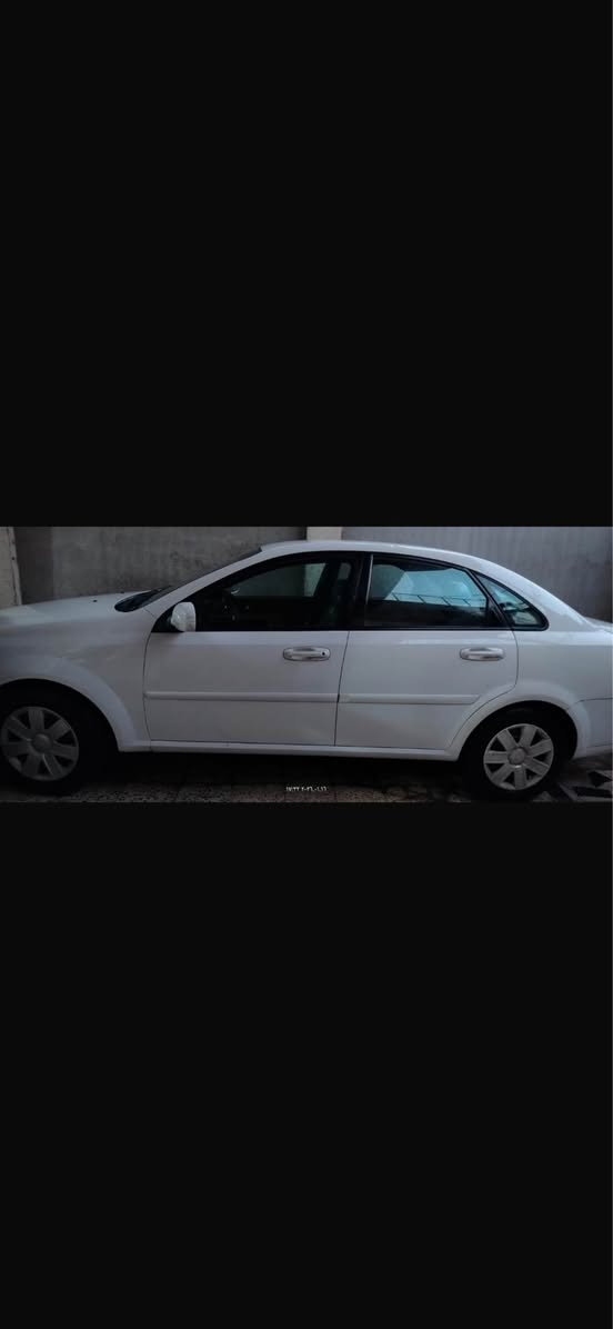 السلام عليكم 
مكلف بالنشر اوبترا 2011 كير عادي محرك شرط بلاد مامفتوح كير بالشرط  الضرر فقط الجاملغ خلف السايق طخه فقط و باقي السياره مكفوله السياره رقم سليمانيه شرط التحويل بطاقه بانزين بيه تخم تايرات جديد رقم صاحب السياره *********** سعر السياره 93 كركوك, العراق
