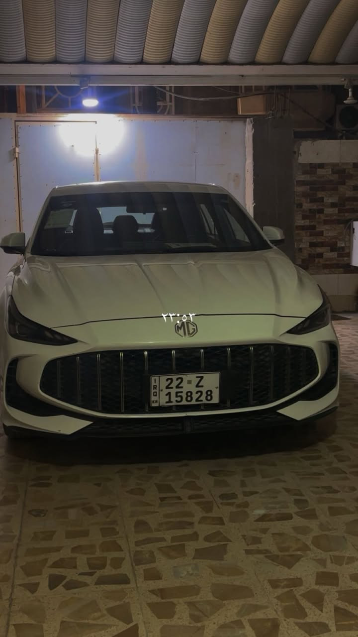 السلام عليكم ام جي GT 2025 ماشيه 31 الف سياره كفاله عامه ما عده بارد صغير بصندوق وطخه صغيره كلش ب معنى كلمه بجاملغ سياره باسم شركه اربيل الدولي مكانه بصره ***********
سياره فول مواصفات 
حساسات اماميه+خلفيه
كامرات360 درجه 
اشاير ب مري 
اوامر صوتيه 
تبريد قطعتين 
رادار امامي 
وبعد بيها مواصفات كلش اهواي 
كامرات تسجيل اثناء قياده
كلها ع بلاد بدون اي اضافات ع سياره
