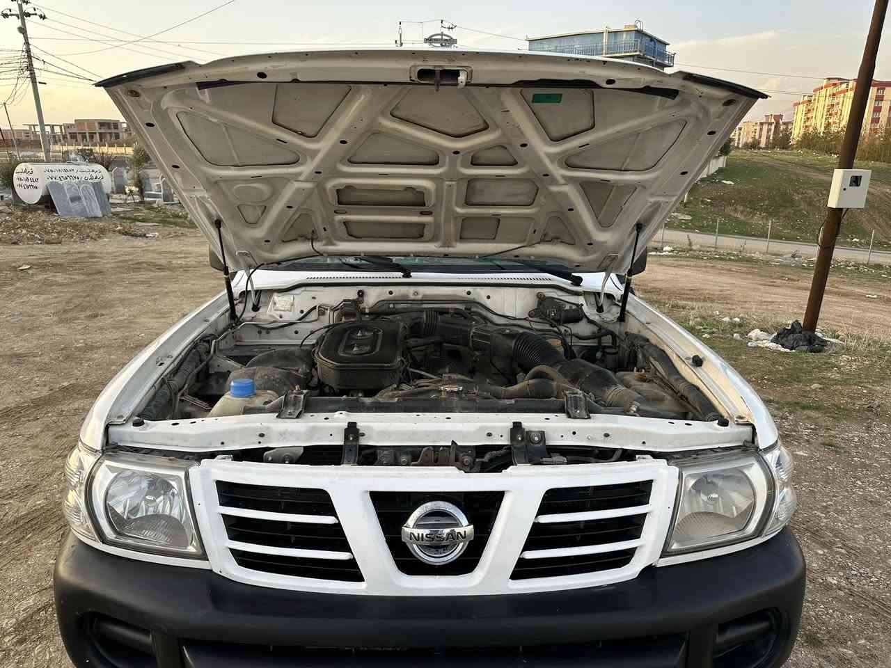 نیسان پاترۆڵ بۆ فرۆشتن 2002ناو سپی محسن 296هەزار kmهقیقی رۆیوە
گێرو مەکینەو صەوتو بۆخار دوکەڵ بەشەرتی ١٠٠فیتەر 
ناوی نیە لە حاسیبە 
حورە بۆ هەموو لایەک
سەنەوی بەناوی خۆمانەوەیە ٣مانگە بەسەر جوە 
تحویل وەکالەو غرامە بەشەرت 
هەزەی تازەیە
(بەدەنی پێشی نەتەقیوە)شانسی بەشەرت 
(دەعم و لێدراوی نیە) 
3پارجەی بۆیاخە بۆ جوانی 
 سەقفو شانی زۆر جوانە 
ئەکسل دەبڵ ئەکسلو هەمو شتێکی زۆر مەزبوتە زۆر توندو تۆڵو بێ کێشەیە
زۆر بەهەڵمەتە کارەبای مەزبوتە 
تەبریت سارد❄️و گەرم ئیش ئەکا 
بەس بەنزینە هەردو تەنکی ئیش ئەکات 
سەیارەکە هیج کێشەیەکی نیە سعر92مجال کەم  
شوێن چەمچەماڵ 
ژ.م وەتساپ ***********
***********
ئەدمین ❤️🌹
