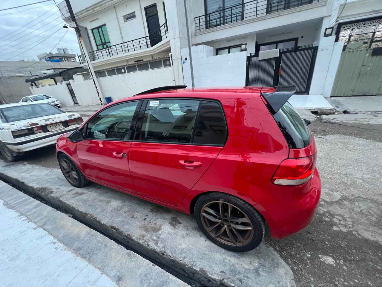 گولف ٢٠١٢ فول مواسفات مكينه ١٦ بي توربو مرغوب ٢ بارجة و بستيك سبوغة سنوي هزه هه مووي نويية سةيارة كي زوور خاوينة أربيل, العراق


**إذا كنت صاحب هذا الإعلان وتريد حذفه لأي سبب، رجاءا أرسل رسالة إلى الدعم الفني**