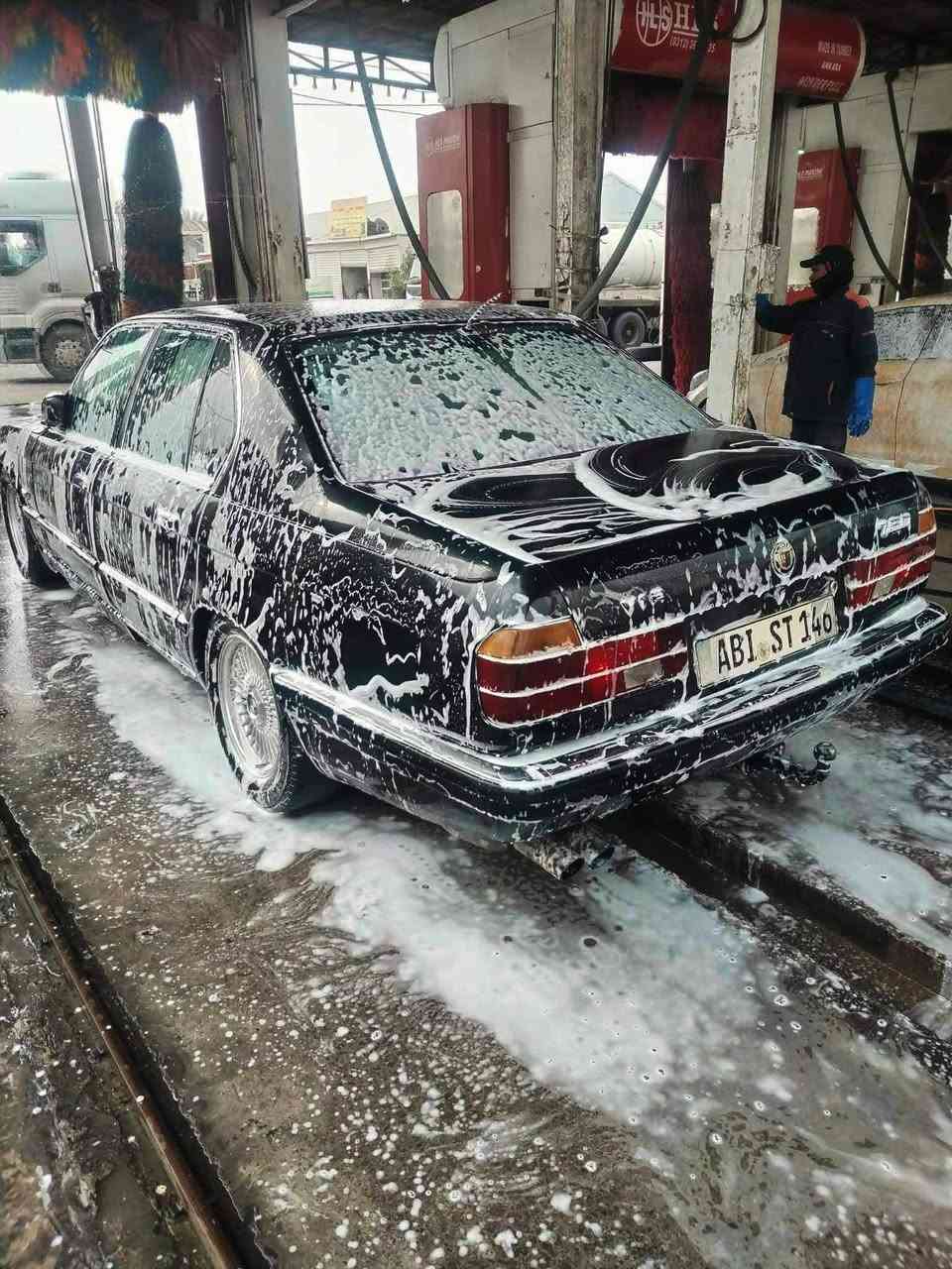 السلام عليكم للبيع اوللمراوس بيئم750اصل12سلندررر رقم بغداد فول وجاهزه شراي يتصل***********والسعر جوه السوك ب60واني مكلفتني اكثر من 80✓ورقه بس سوك تعبان وتحياتي
