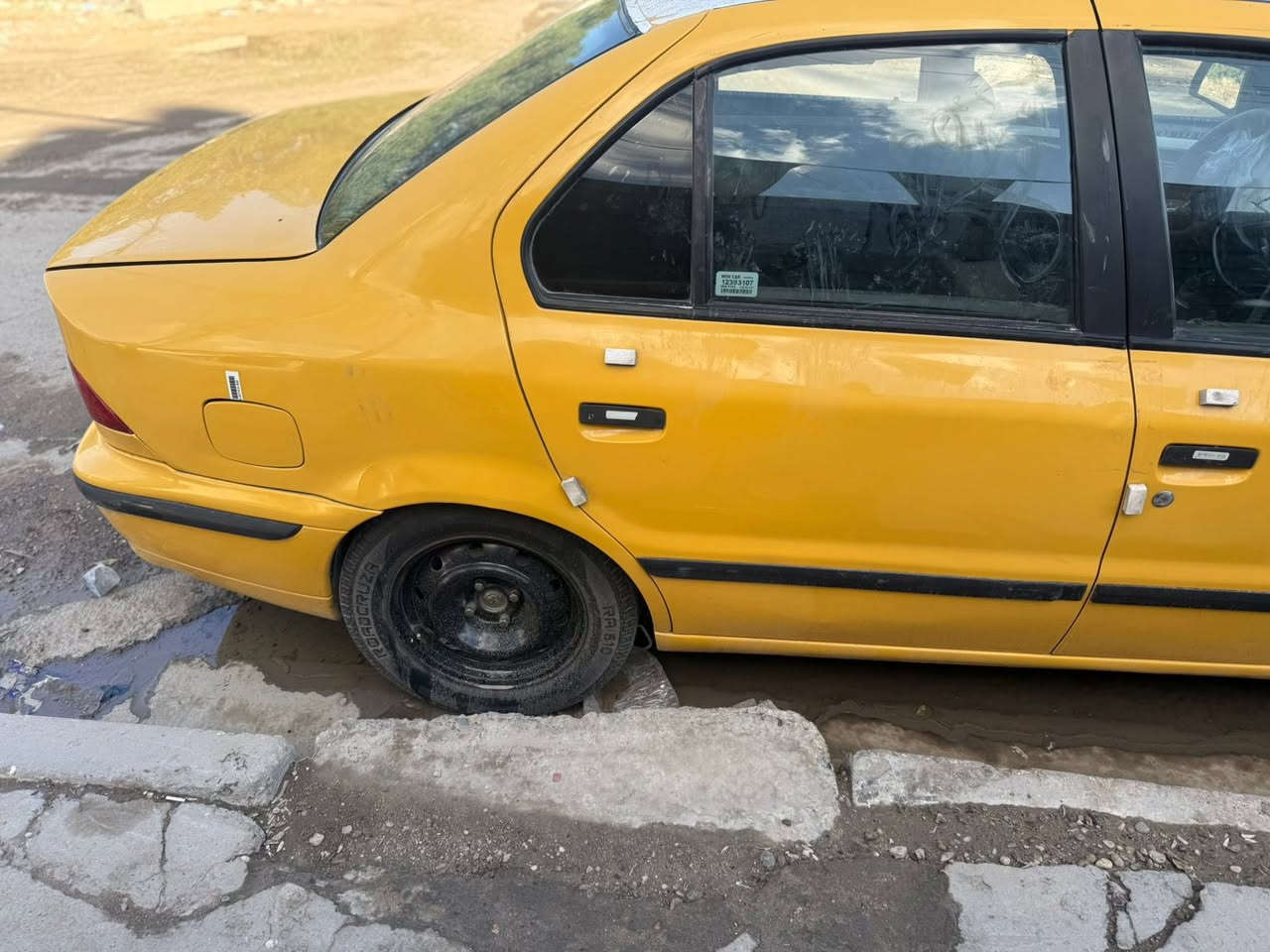 السلام عليكم عندي سياره ١٧     ***********  بغداد
