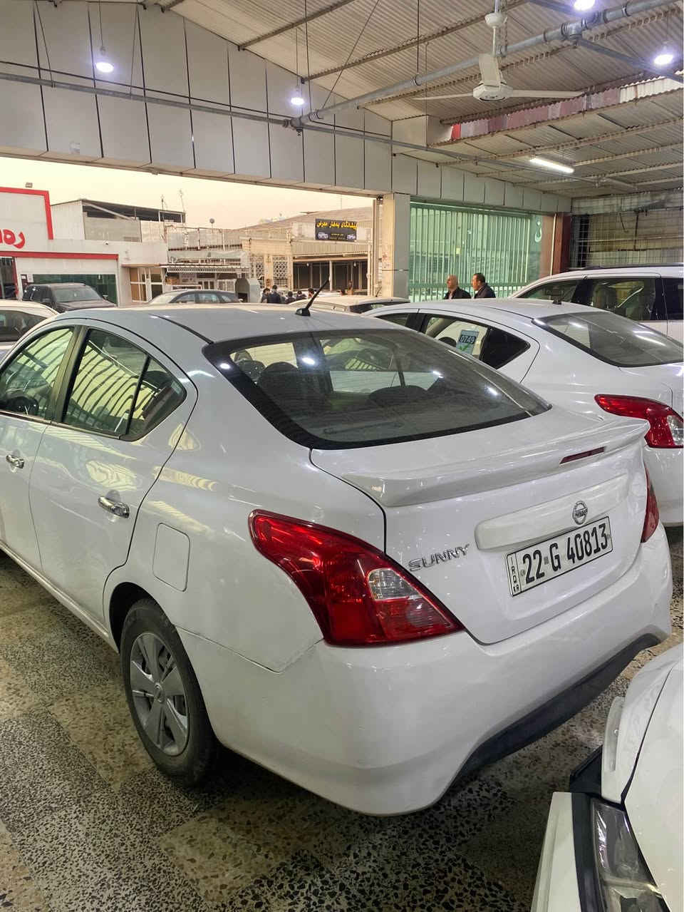 نيسان لاكشمى باى مؤديل 2017يه هه موو شتى نوى كرايته وه شه ش حه فت پارچه ى سبوخه جه مپه كى خه فيفى پيشى هه يه فه حسو هه زه شه ى نويه داواى 81وه ره قه ى ده كه م 
*********** أربيل, العراق
