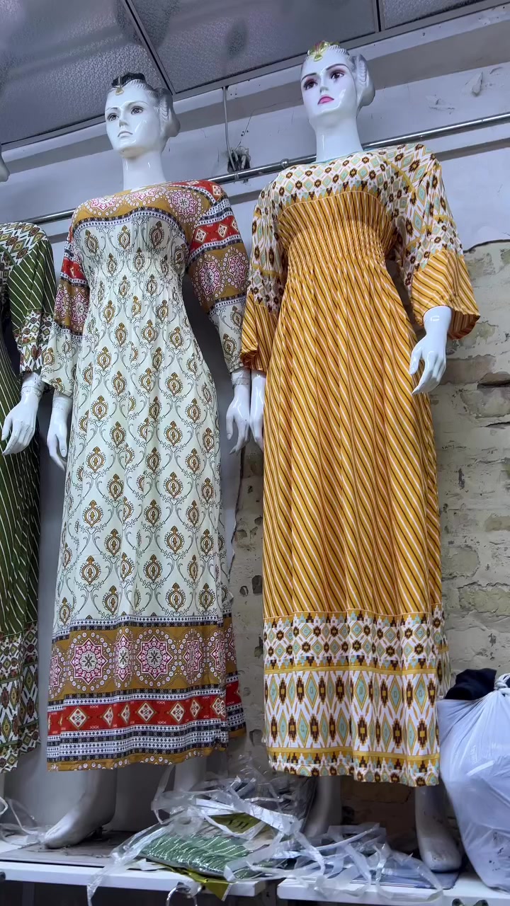 جمله فقط 
وعروض لاصحاب الكميات❤️
لاستفسار واتساب ***********
