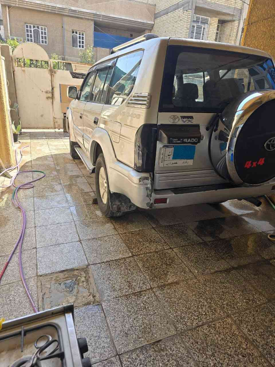سلام عليكم برادو موديل ٩٩ بغداد محرك جديد رمبه٦ سلندر  كير نظيف تخم تاير فريز جديد نقص كمبر يسر،، كهربائيات كامله،، السعر ٧٥ ترهم مراوس،، ***********،،
