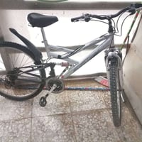 بايسكل جبلي الامنيوم كلش نظيف مكانه سيدية هذا رقمي وسعره 125 وبي مجال ...