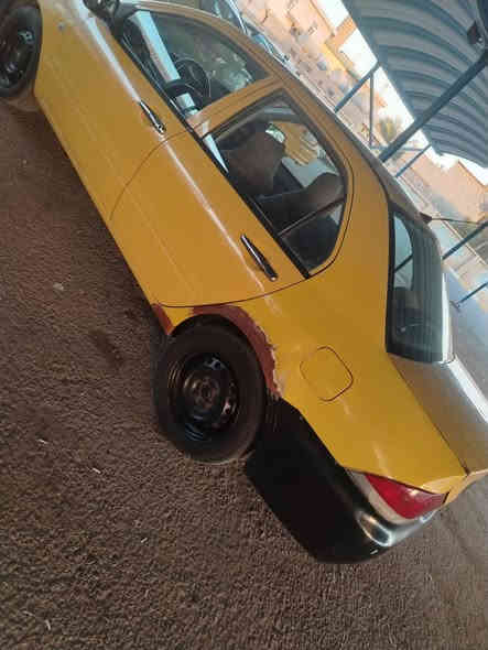 سلام عليكم لانسر مديل 10 سيارة تخم تاير  كهربائي شغاله الاستفسار على الرقم ***********
