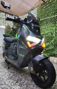 دراجه _XMAX.300_..وكالة _MILANO_ السرعه الفعليه _80.k بطاريه [ليثيوم _...