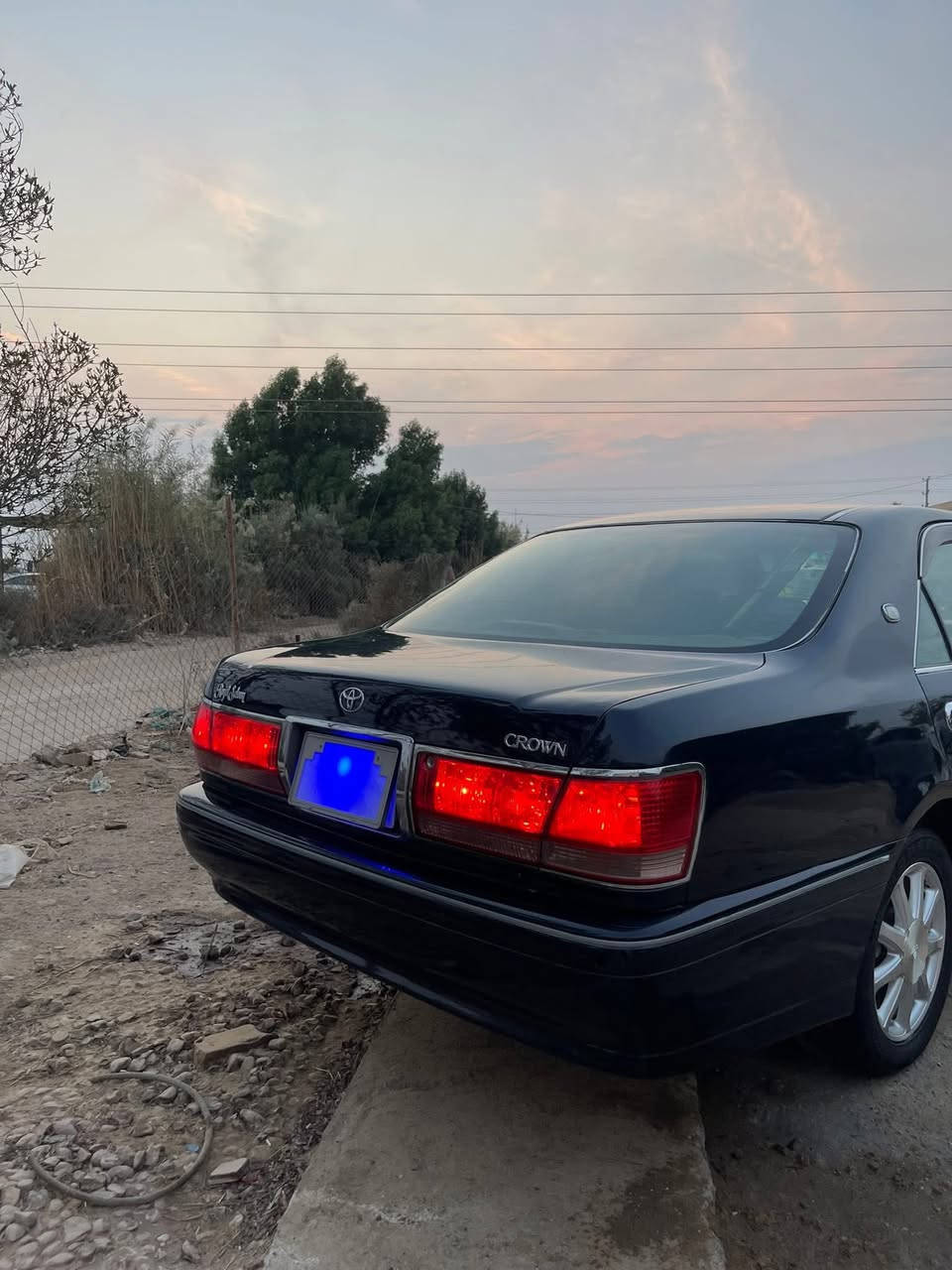 سلام عليكم ملكه لون ازرق غير محدد (نيلي ) موديل 2002 اصل قرار 48 رقم بصره إنكليزي بسمي تحويل ثاني يوم مكفوله من العيب الشرعي والنقل الجثه والأصوليات فقط ضربه جاملغ خلفي فول مواصفات عدى الفتحه 4دكم مكينه 3000فيفيتي 
سياره جاهزه كشنات مخمل ويل نجمه لايت زنون العنوان ناصريه الشطره السعر 115 وبيه مجال 
الاتصال ***********
