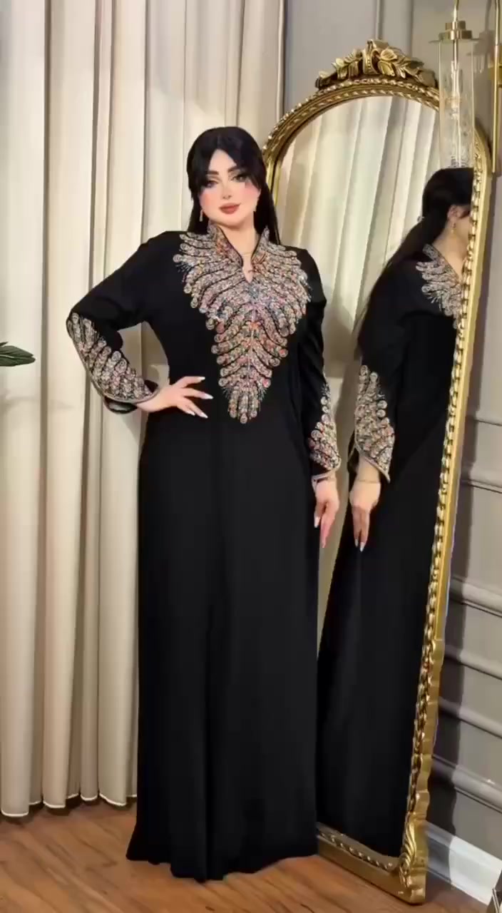 دشداشة كشمير مطاط
 تطريز ستراس درجة اولى
 دبل كلوش حزام ظهر
⚜️سعر الدرزن 140 الف ⚜️
قياسات L XL 2XL 
الدرزن يجي 4 الوان 
اقل طلب درزن


**إذا كنت صاحب هذا الإعلان وتريد حذفه لأي سبب، رجاءا أرسل رسالة إلى الدعم الفني**