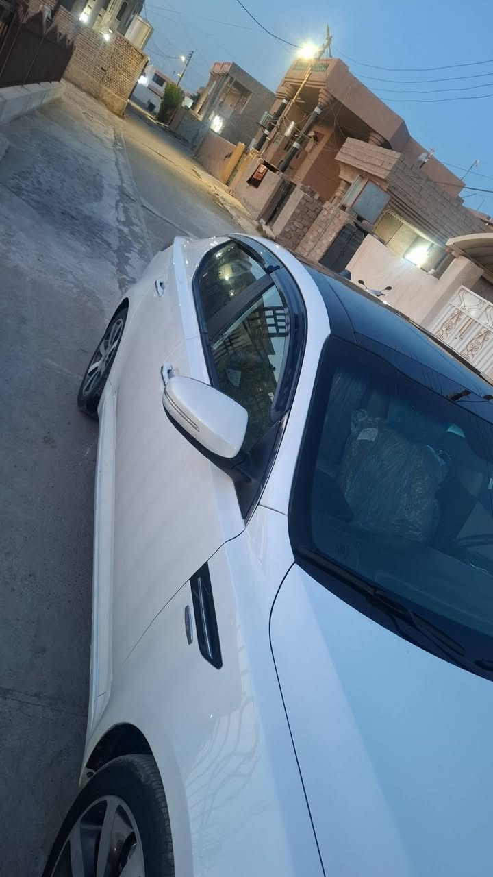 السلام عليكم 
كيا اوبتما خليجي رقم سليمانيه رقم وسنويه جديده 
موديل 2011 فول مواصفات
بنراما بصمه تشغيل بصمه ابواب 
كشنات كهرباء 
كلشي بيها شغال 
مكفوله من الصبغ كفاله عامه 
بيها بارد بصيط جدا 
مكينا وكير شرط ممفتوحه 
مكينه خليجي دوش  مكانها تكريت بيع فقط
وعتذر عن القصط 
السعر 120 وبيها مجال حك الجيا 
***********
