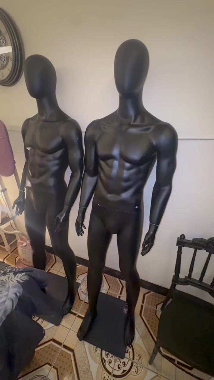 للبيع ثنين منيكانات مستعمله فتره بسيطه بحالة ممتازه
النوع فايبر غلاس تركي
للتواصل ***********
