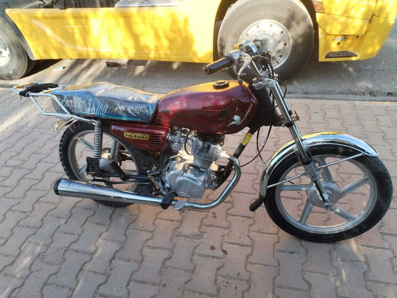 سلام عليكم

دراجه نامه برو

كلشي مابيها من الشغل للبيت
لاصرف لابخار كله شرط

محرك البارحه كبسته كلشي شغال

سعره 250 وبيه مجال

رقمي ***********
