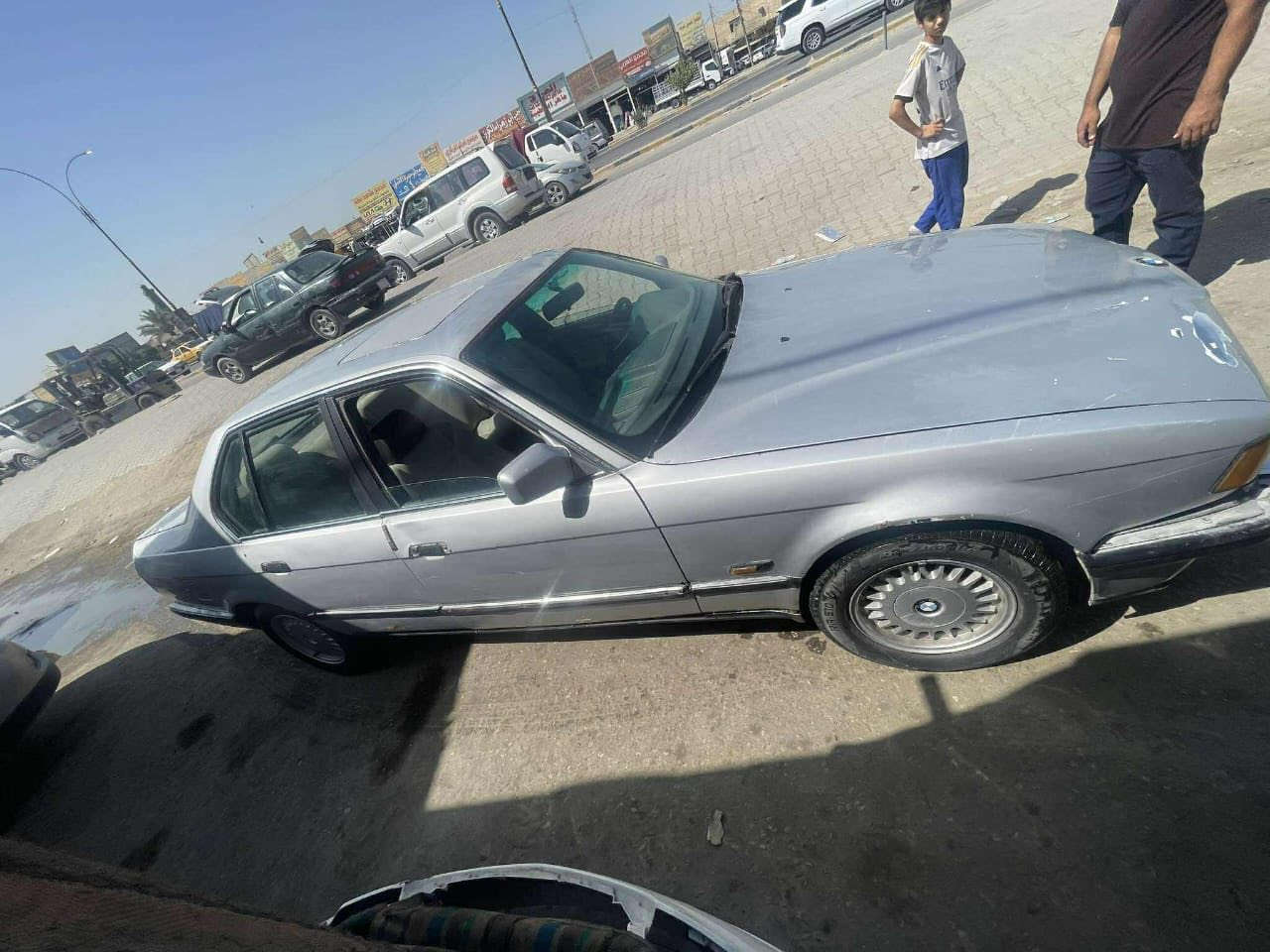 سلام عليكم
من رخصه الادمن
BMW 735
مكينه وكير جدد مكفولات
موديل 1991
السياره بأسمي مداور ثاني يوم
مكان حله اكرمين
رقمي***********
بيع او مراوس بسياره كوري
